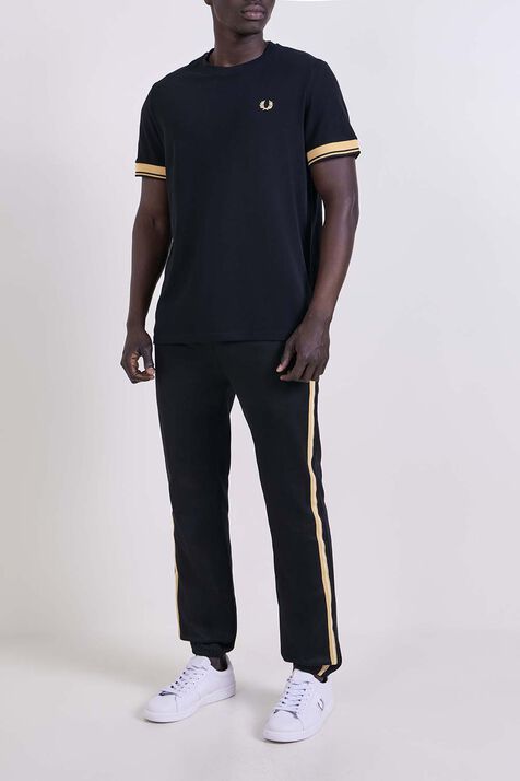 חולצת טי בגזרה ישרה FRED PERRY